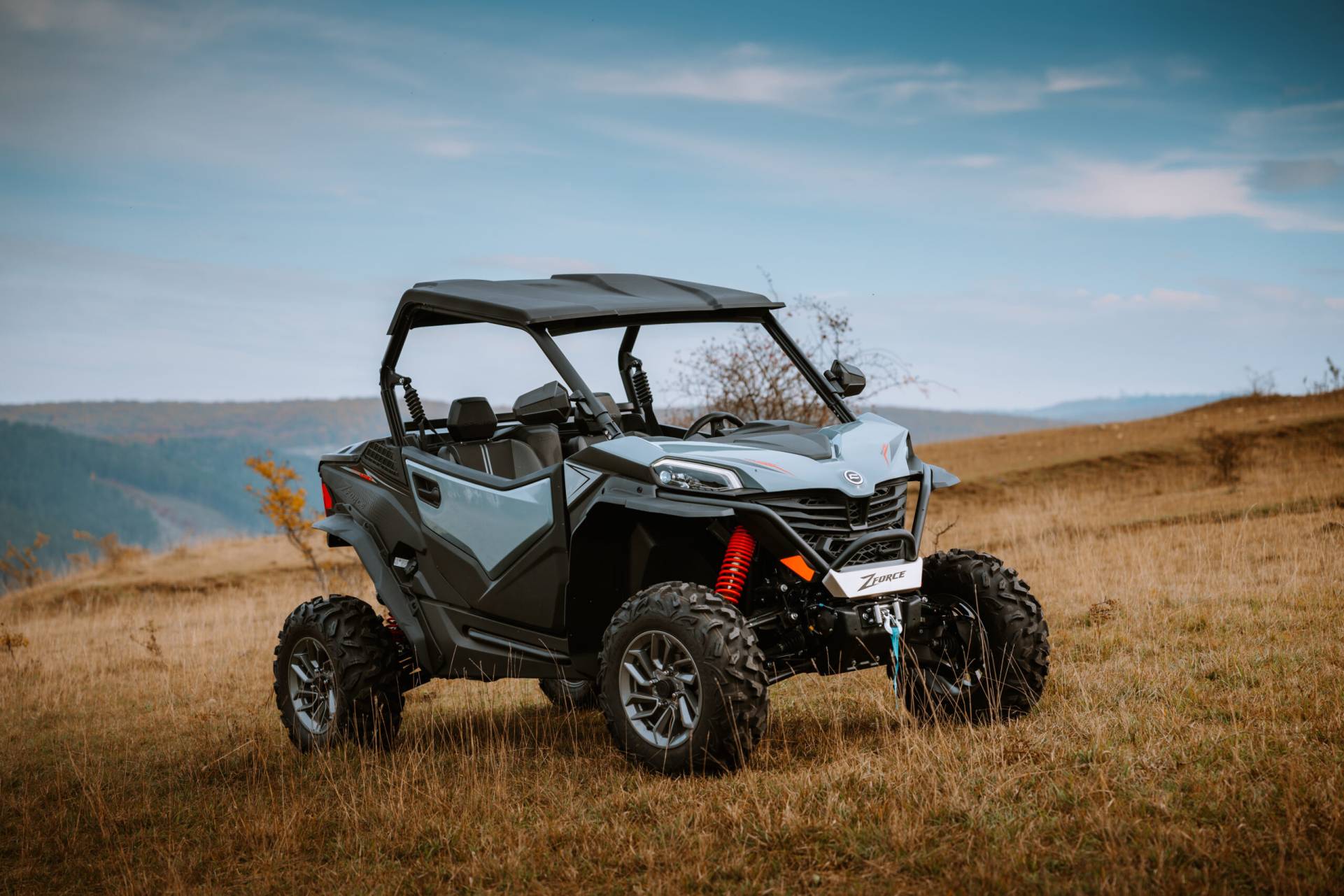 RPMOTOMAXCZ zforce 950 sport static (1)